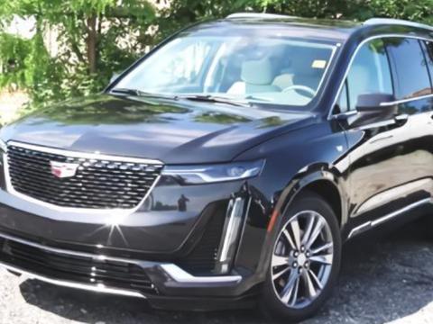 别老盯着奥迪Q5了！2+2+2六座布局，比高铁还舒服