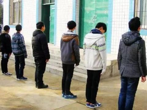 老师让学生罚站合法吗 教育局如何处理罚站投诉