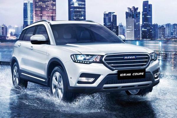 2020款哈弗H6上市，豪华车型，驾驶科技感十足