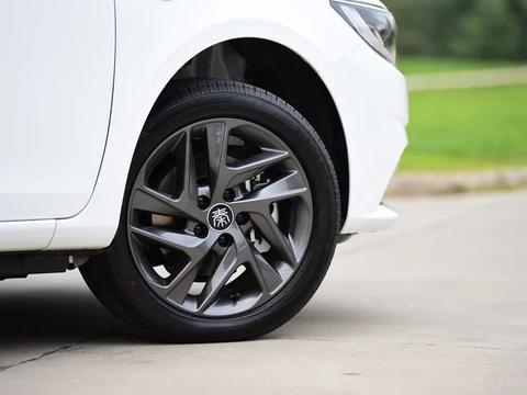 不到14万/续航421km，全新秦EV配置泄露，比亚迪又一销量王牌