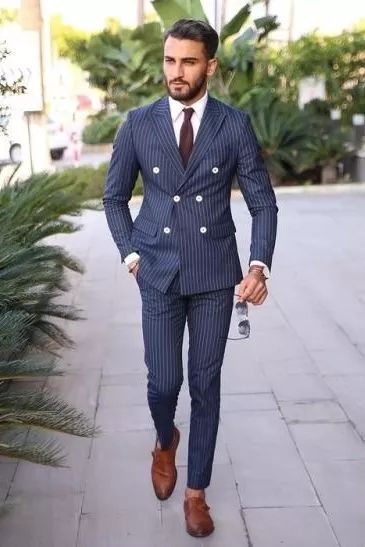 男士西装搭配挑选Tips，一分钟教你打造与众不同的绅士风范。