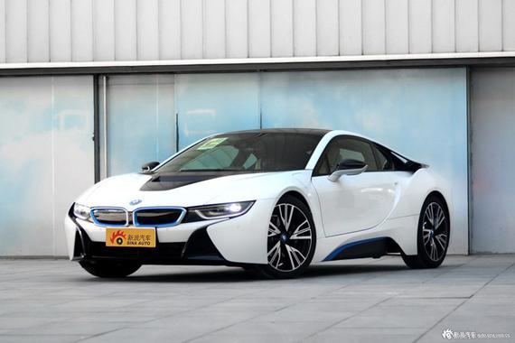 每天一组汽车美图：宝马BMW i8 这配色亮了…