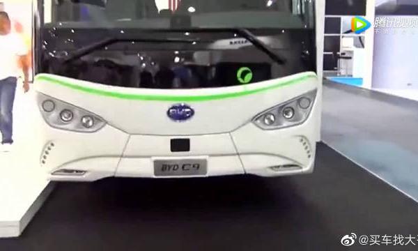 国外土豪，订购的比亚迪C9纯电动客车，国产车正在崛起