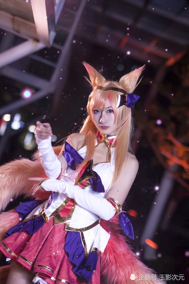 英雄联盟狐狸cosplay,cosplay不知火舞踢腿 英雄联盟cosplay九尾妖狐阿狸:你会宠爱我么?召唤师?
