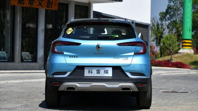 3分钟看车圈:550马力 阿斯顿马丁首款SUV的秘密揭晓
