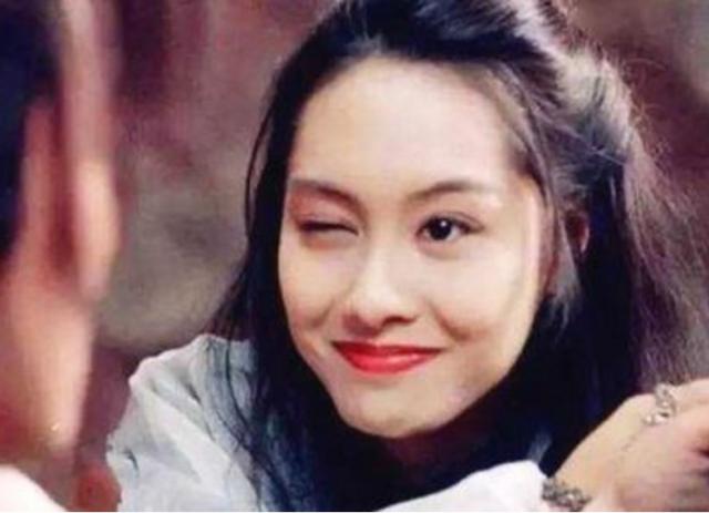 朱茵眨眼一眼万年一代经典美女谢幕朱茵后再无经典紫霞仙子