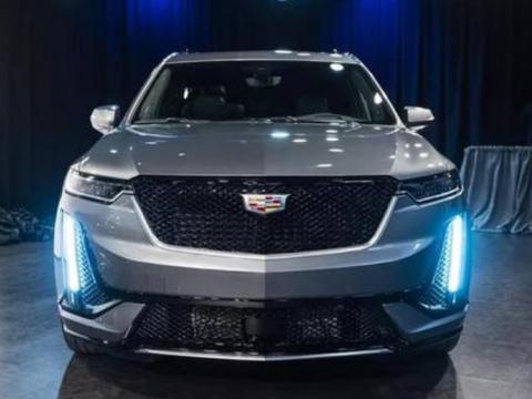 别老盯着奥迪Q5了！2+2+2座椅布局，比高铁更舒服