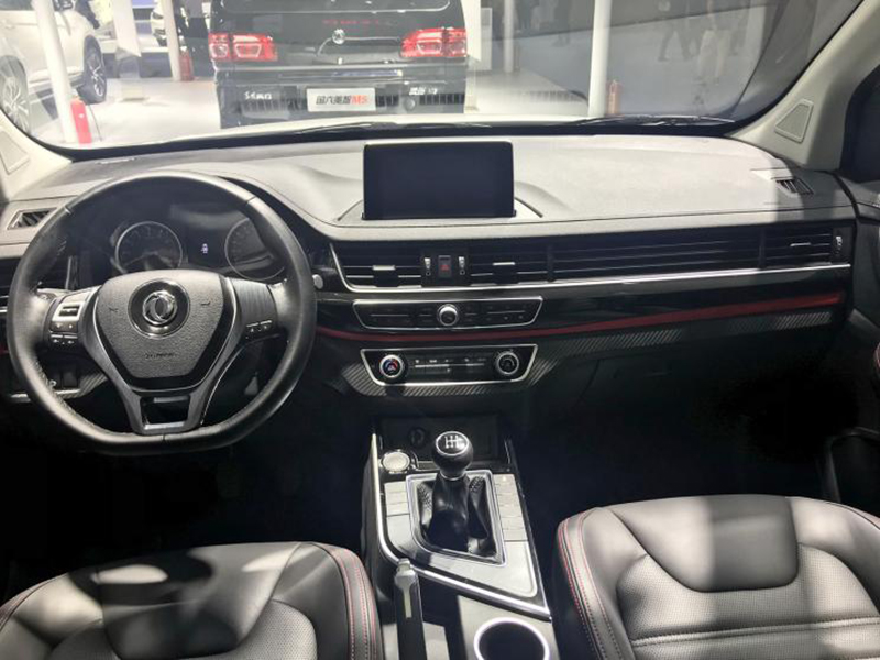 售价5.99万-7.59万 东风风行SX6国六版车型上市