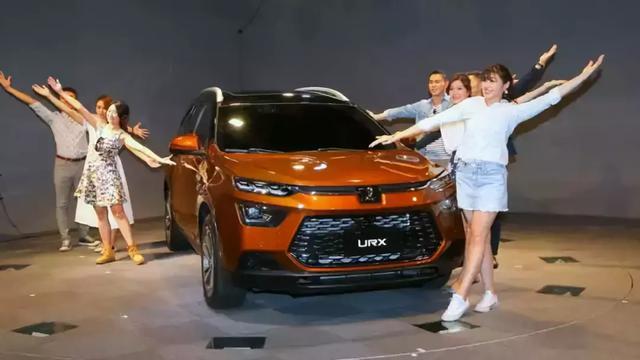 纳智捷新车全系取消仪表盘,网友:为了不看油耗专心开车?