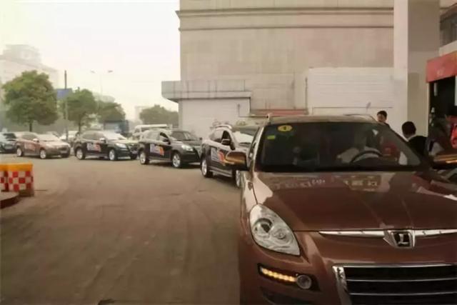 纳智捷新车全系取消仪表盘,网友:为了不看油耗专心开车?
