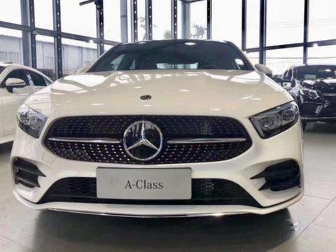 小伙喜提全新奔驰，跑了2000公里后，分享实际感受