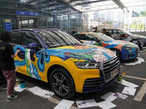 小燕画院“创造未来.艺术体验”汽车涂鸦秀，将亮相深圳十一车展