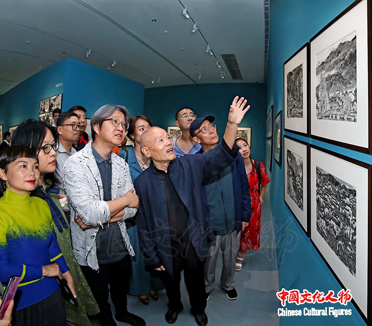 “水墨家园——李小可作品展”在上海开幕