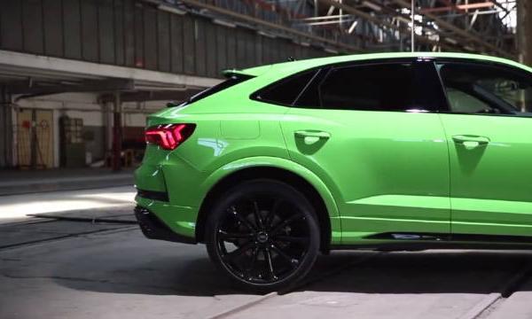 奥迪RS Q3 Sportback 好多人说看着有点小Urus的样子，你说呢