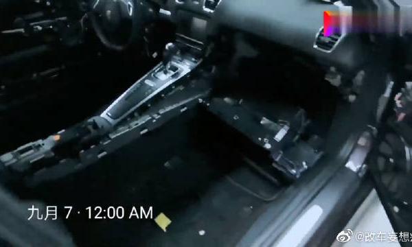 保时捷卡曼内饰改装前后变身，气场全开型！