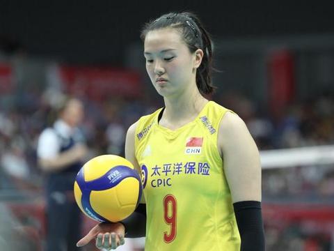十全十美：中国女排3：0塞尔维亚喜提10连胜 世界杯5冠加身
