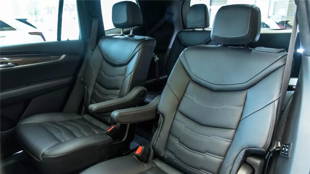 最便宜的豪华品牌7座SUV，凯迪拉克XT6 7座版售41.97万元起