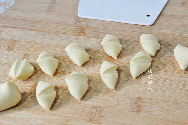 丝瓜的镇店吃法，一咬一口软嫩清香多汁，比三鲜饺子还好吃