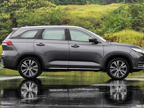 长安欧尚X7将10月8日预售 年底上市