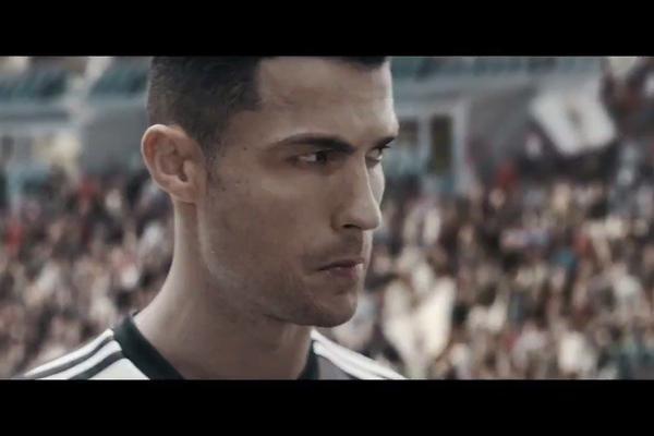 Jeep和你文的一个小宣传片，有点意思~