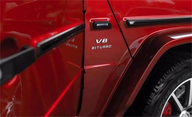 实拍“G63 AMG”, 这款“高奢侈”现身上演中国红
