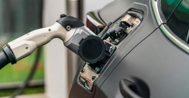 偏执狂的妥协,马自达将推出纯电动车型,你会选择它吗?