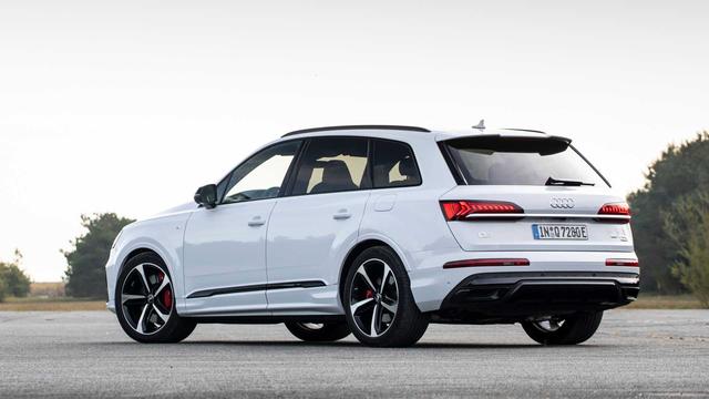 3.0升V6发动机+电动机 2020款奥迪Q7插混版官图