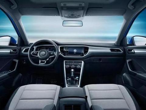 15万这几款SUV明明可以靠实力 却偏要靠脸