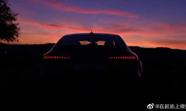 最漂亮的奥迪RS7，0-100公里加速3.38秒，太霸气了！