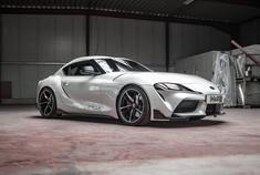 丰田Supra  那么帅卖赢Z4不是没道理的