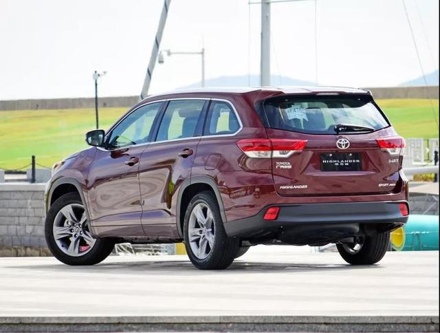 30万级SUV，中端合资PK二线豪华，汉兰达和凯迪拉克XT5怎么选？