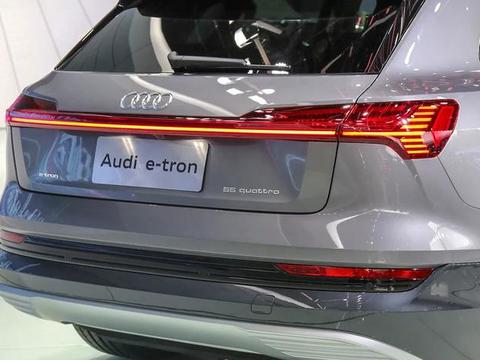 奥迪e-tron已到店，明年国产，预售70万起，续航超400km，必火