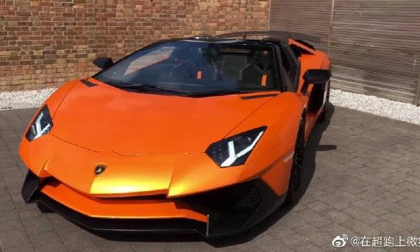 兰博基尼AventadorLP750，颜值很高颜色很靓！不得不爱啊
