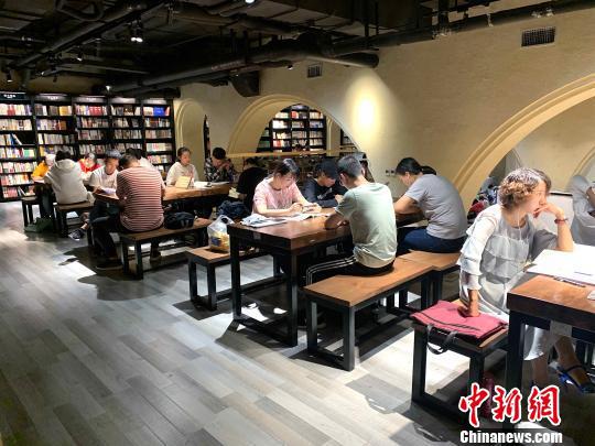 观念动静金禄电子新增“消耗电子观念” ，阿里巴巴股价暴涨！最新功劳宣告：“用5%的力” 职能比肩满血DeepSeek-R1，休闲单机游戏有哪些