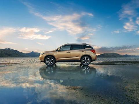 H6“超强对手”回归，车长达4.54米，还配12.3英寸大屏