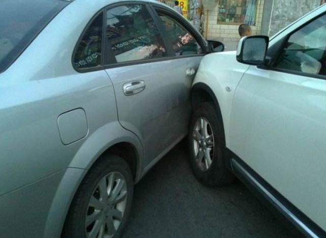 定义“三者险”买100万还是50万