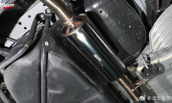 CR-VMK5改装，这是一个疯狂的举动！真的是有点帅啊！