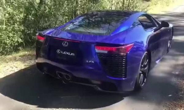 雷克萨斯神车LFA搭载的这台雅马哈制造的V10发动机声浪真心赞！