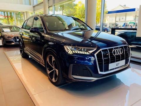 全新“奥迪Q7”到店实拍，比奔驰GLE帅，搭3.0T机械增压！