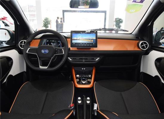 比亚迪e1青春版车型上市 补贴后售6.98万元