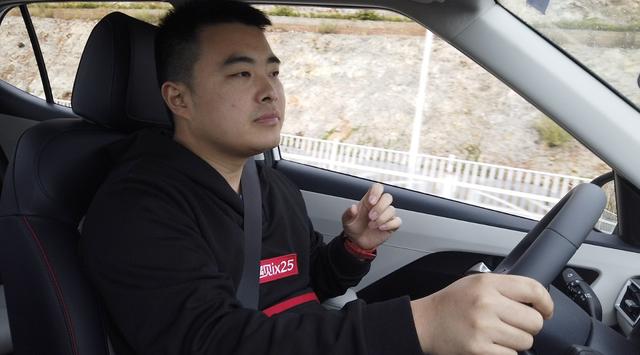 文艺新青年还会坚持最初选择吗? 大理试驾新一代ix25找答案