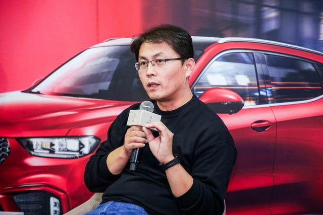 访WEY品牌柳燕、薛东亮:品牌向上积蓄力量,VV5成“颜智先锋”