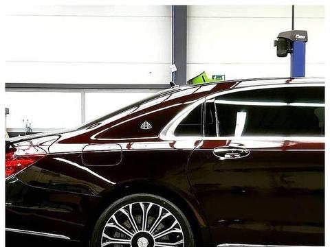 迈巴赫S650实车实拍照，外形优雅、内饰奢华