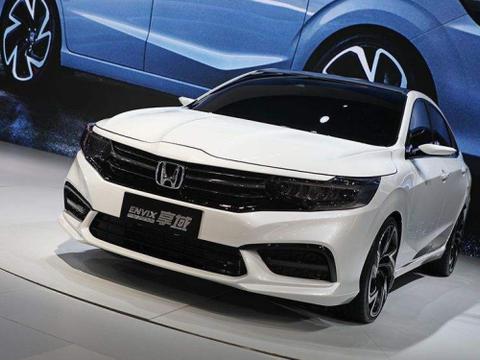 日系放大招了！新车综合油耗仅4.9L，这售价卡罗拉都得靠边站