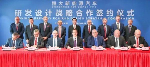 恒大“批发”顶级设计师,冲击了多少“贫穷而高贵”的理想?