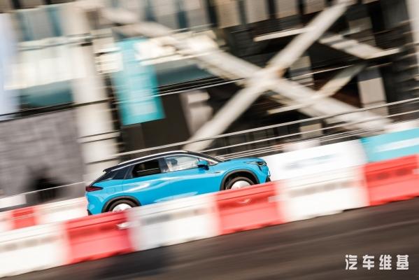 让人人都能开豪车,广汽新能源Aion LX正式上市