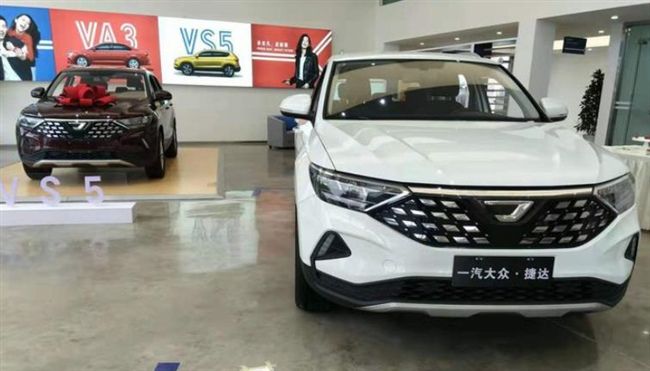 全新捷达VS5，一台没有大众车标的大众车，8万多起步，油耗7.1L