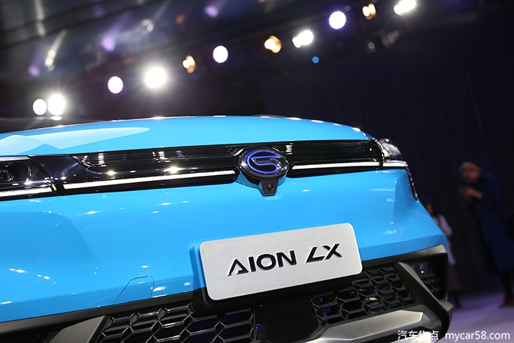 广汽新能源Aion LX售24.96万元起,亮点不止续航和性能?