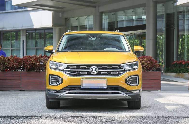 大众探岳中型SUV，颜色靓丽，有1.4T和2.0T之分