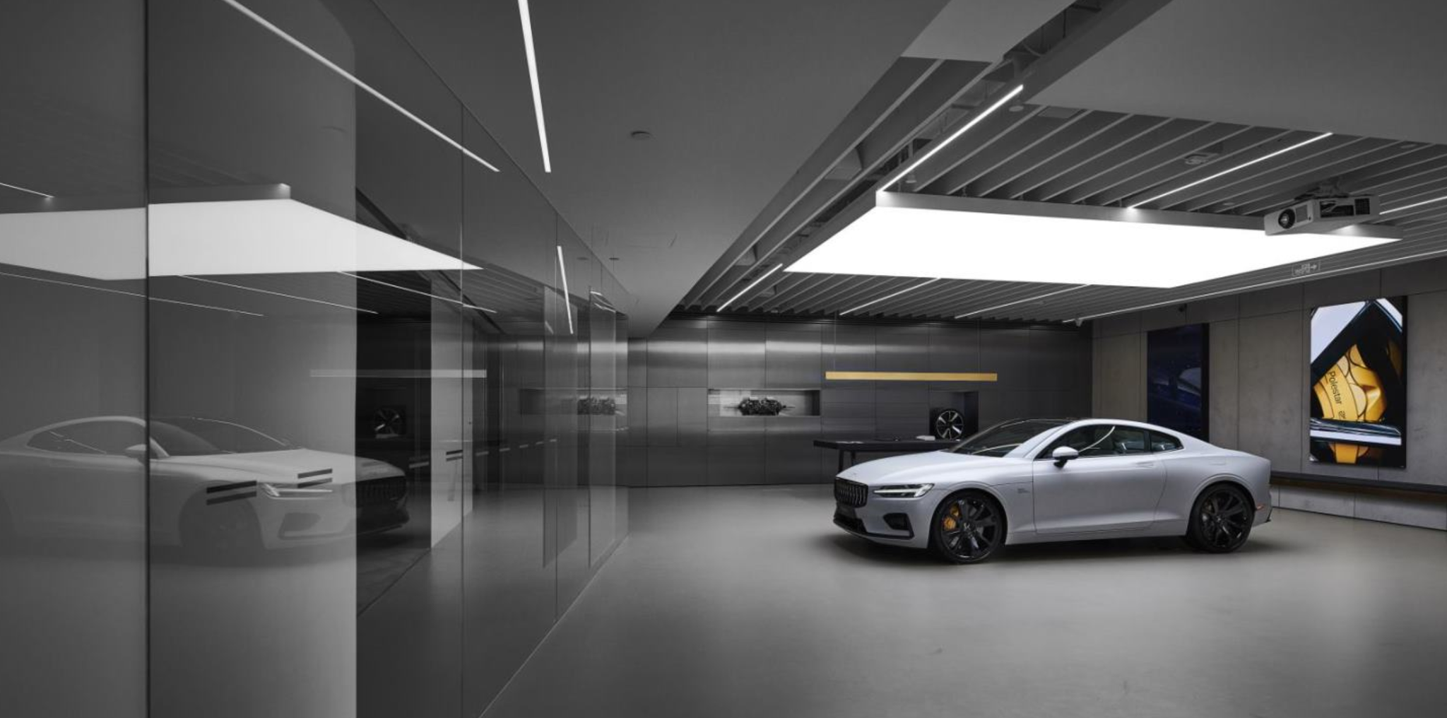极星全球首家艺术空间落成,Polestar 2离落地更进一步